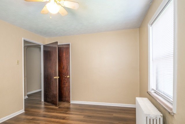 Building Photo - 527 Corona Ave