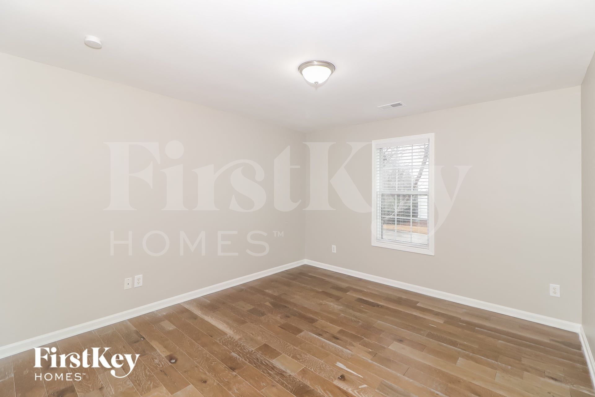 Building Photo - 7250 Lanier Cove Ct