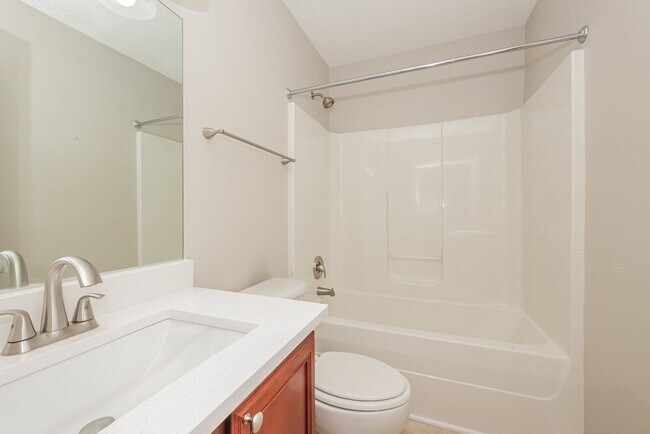 Building Photo - 1966 Odessa Ave