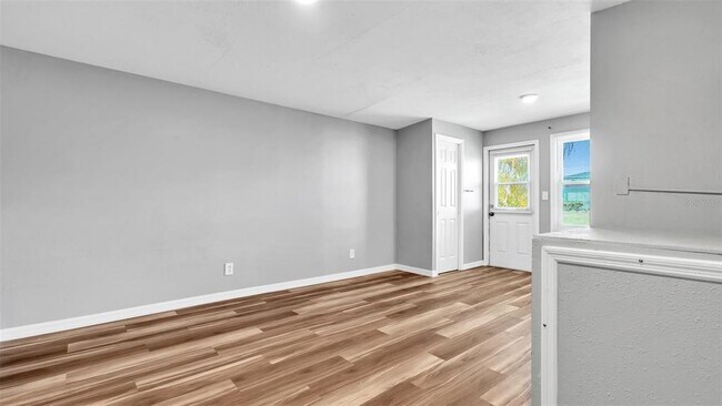 Building Photo - 6801 46th Ave N