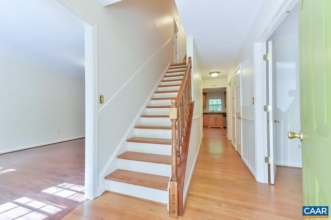 Building Photo - 1012 Wildmere Pl