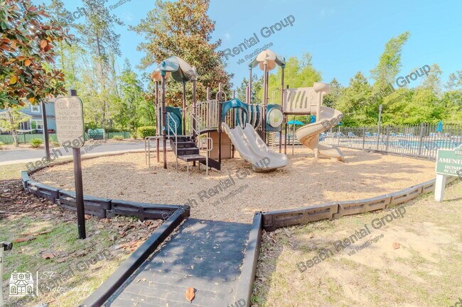 Building Photo - 3500 Cornflower Wy