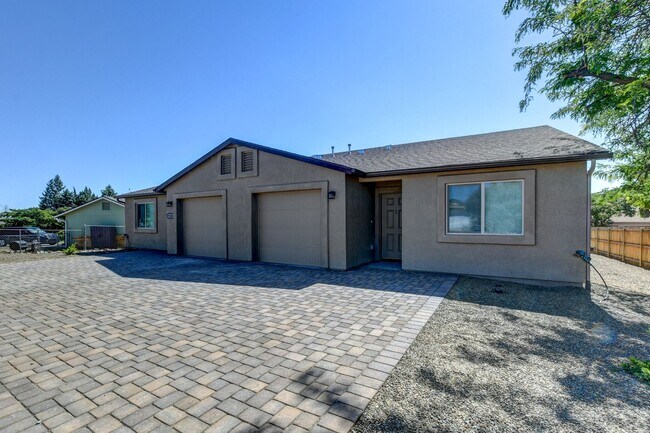 Building Photo - 7105 E Dodge Cir