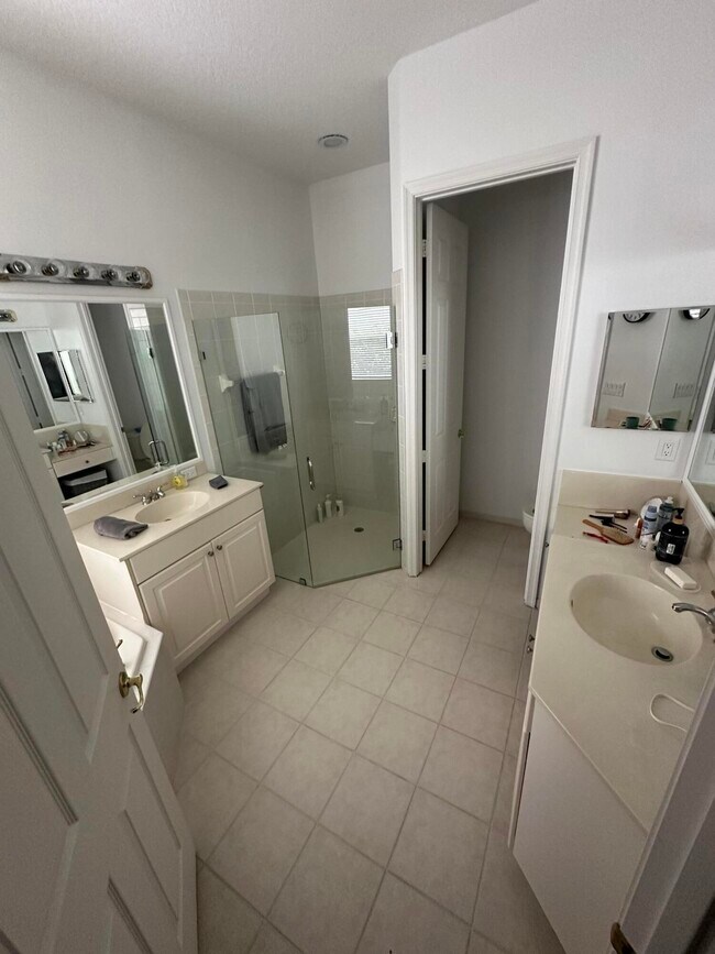 Building Photo - 4644 Windward Cove Ln