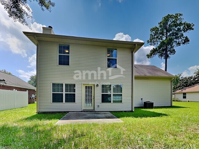 Building Photo - 130 Parkview Rd