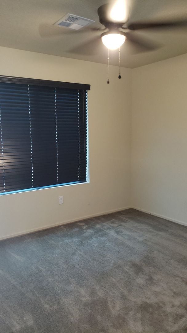 Building Photo - SOLAR 4 bedroom, 2 bath for Rent