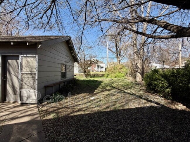 Building Photo - 1316 S Florence Pl