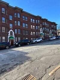 Building Photo - 117-129 N 2nd Ave E