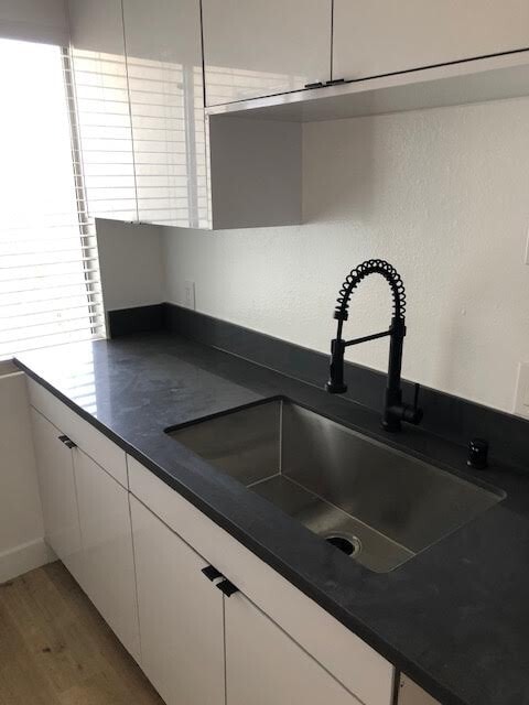 Building Photo - 2535 Kansas Ave