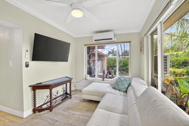 Building Photo - 3207 Marine Dr