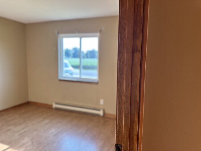 Building Photo - 1688 Tabortown St