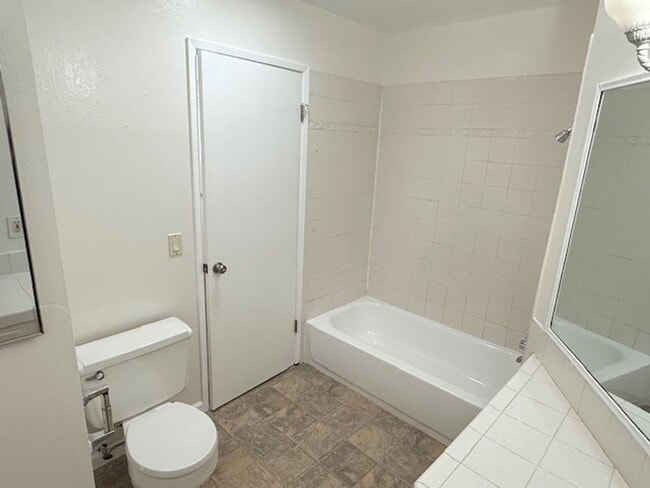 Building Photo - 3-Bedroom Single Family Home in PInole