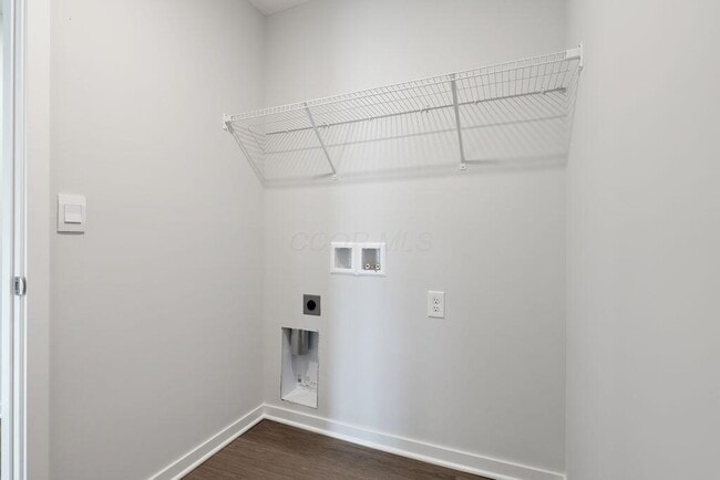 Building Photo - 414 Emily Dr