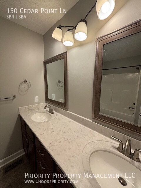 Building Photo - 150 Cedar Point Ln