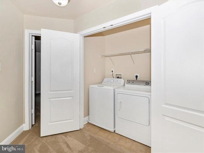 Building Photo - 12712 Horseshoe Bend Cir