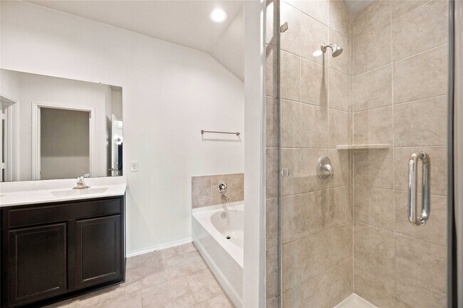 Building Photo - 22631 Busalla Trail