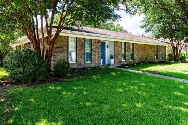 Building Photo - 2728 Chadwick Dr