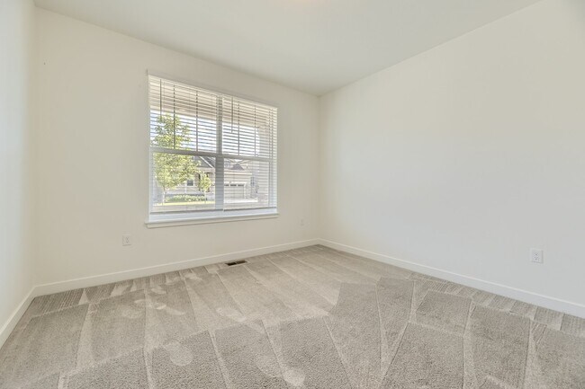 Building Photo - 16721 Desert Wine Trl