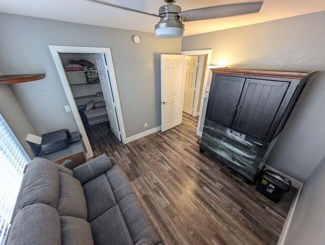 Building Photo - 7435 Falcon Rock Dr