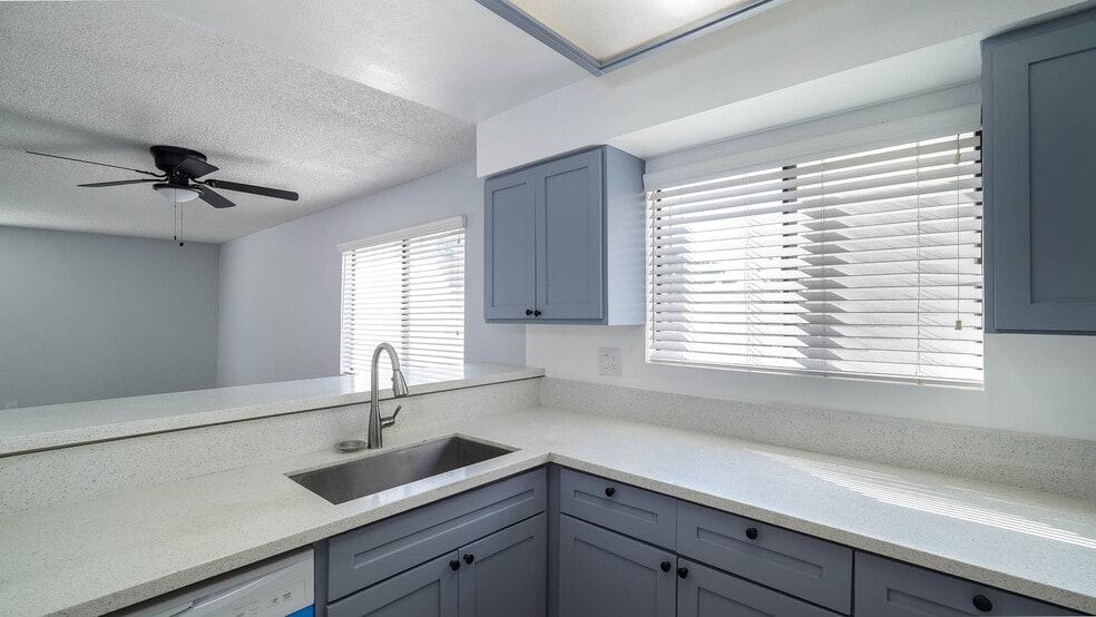 Kitchen - 1444 W 227th St