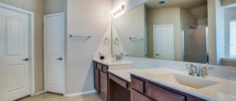 Building Photo - 9012 Waterman Dr