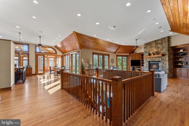 Building Photo - 3535 Meadow Rd