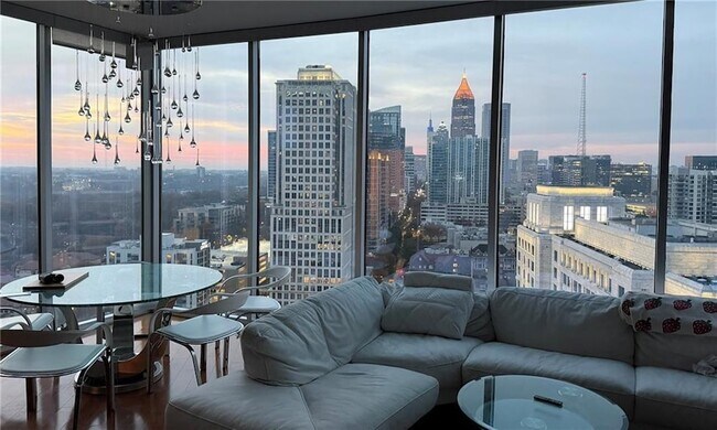 Building Photo - 1080 Peachtree St NE