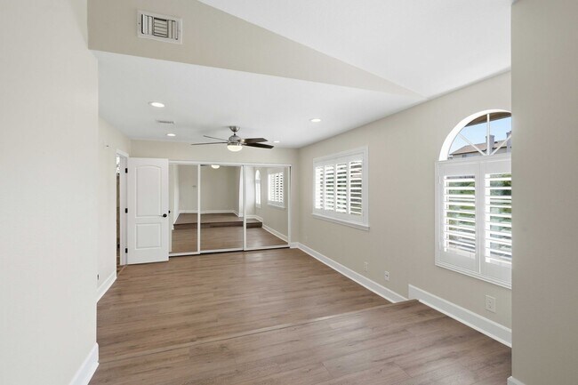 Building Photo - 22834 Banyan Pl