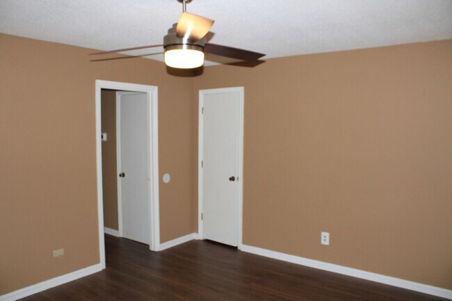 Building Photo - 2248 Winston Way