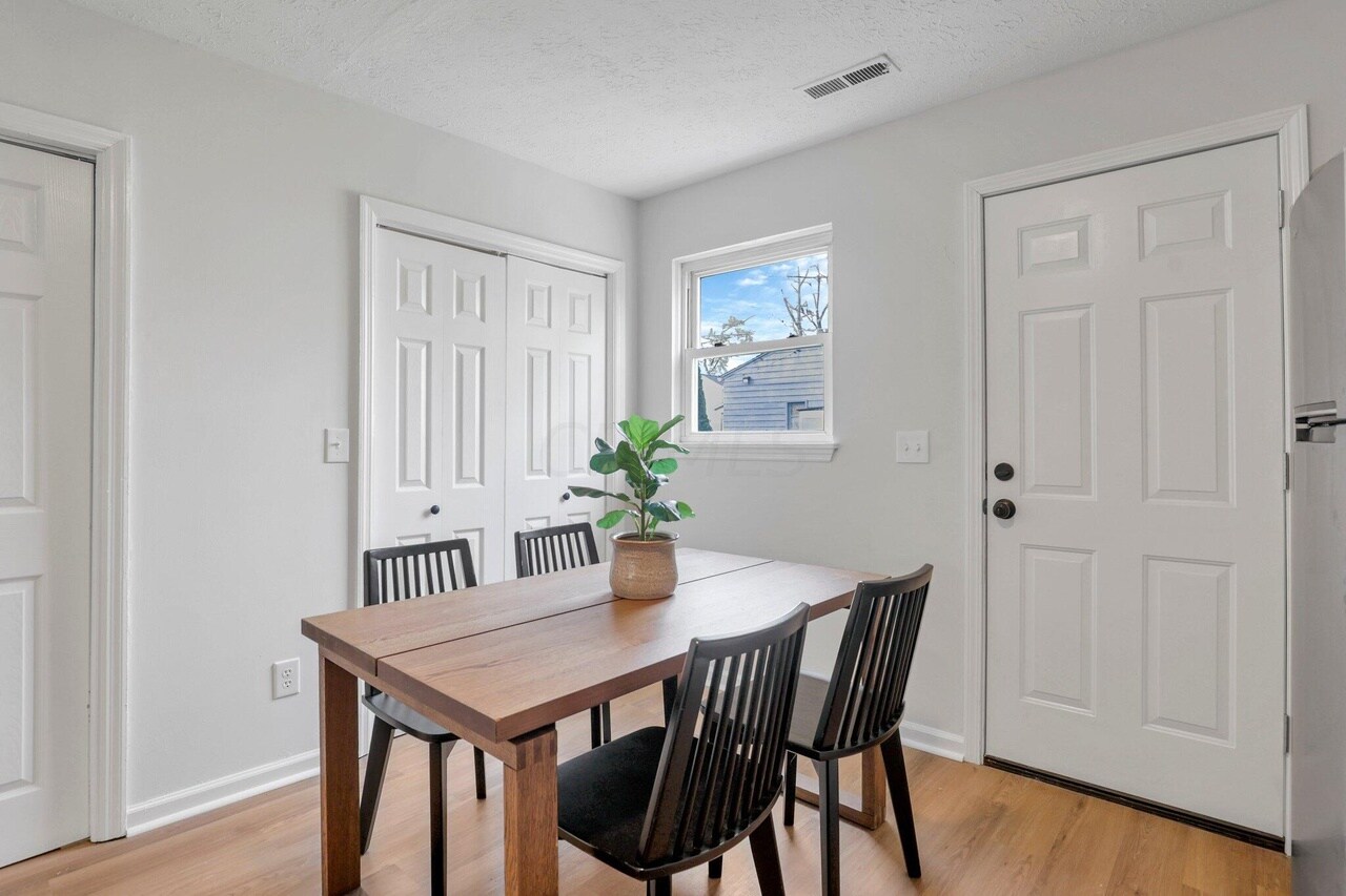 Building Photo - 1412 Phale D Hale Dr
