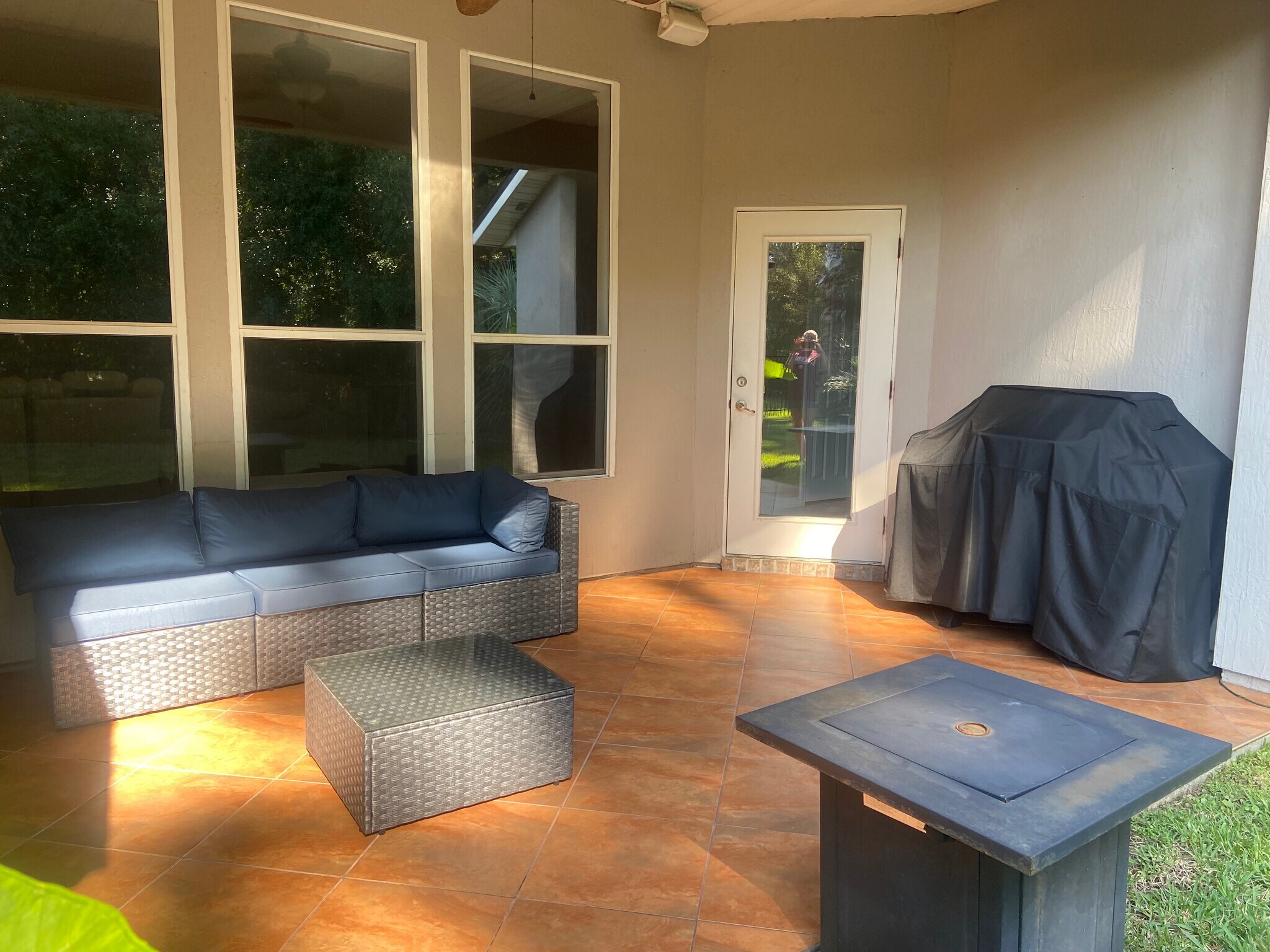 Building Photo - 437 Lake Monroe Pl