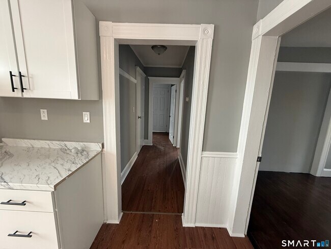 Building Photo - 130 West Ave