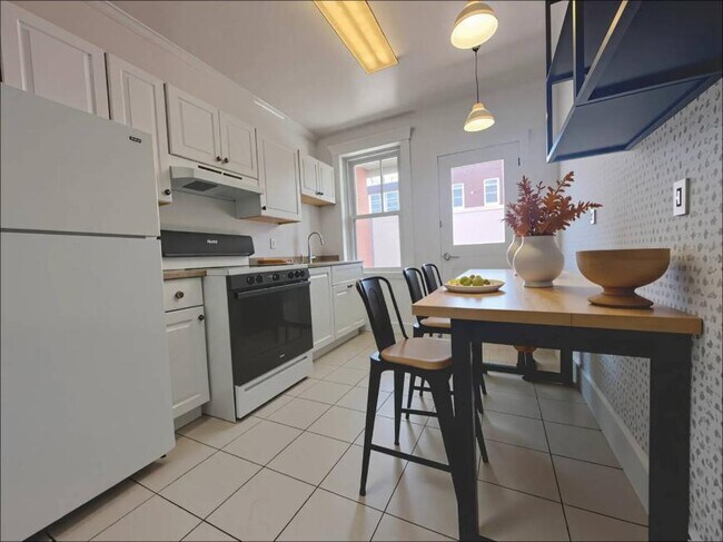 Building Photo - 1.0 bedroom in Brighton Massachusetts 2135