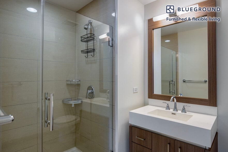 Building Photo - 340 E North Water St