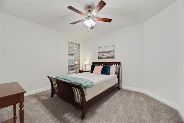 Building Photo - 1313 Benavites Dr