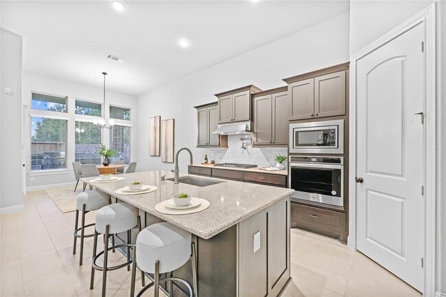 Building Photo - 28227 Cedar Peak Dr