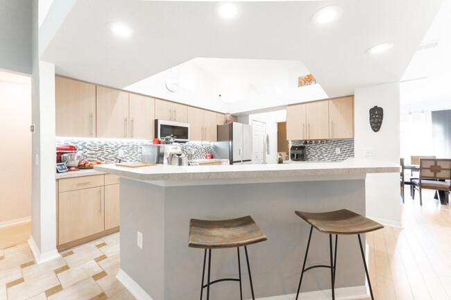 Building Photo - 27351 Golf Course Loop