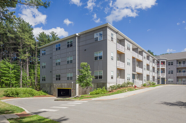 Building Photo - Catamount Ridge