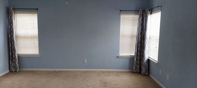 Building Photo - Bayberry Cove