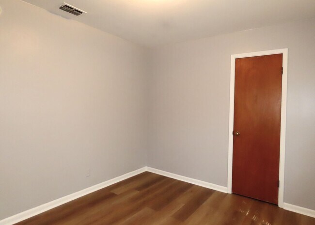 Building Photo - Country Living in Arp! 3 Bedroom, 1 Bath H...