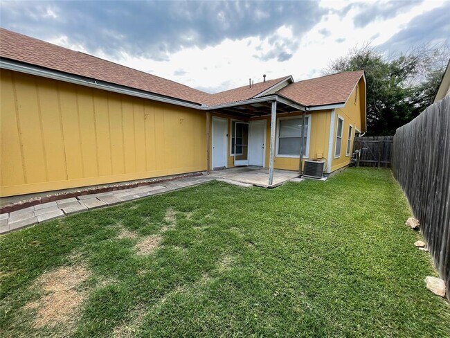 Building Photo - 8117 West Gate Blvd