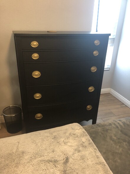 In Suite Bedroom#2 Dresser - 5540 Lindo Paseo
