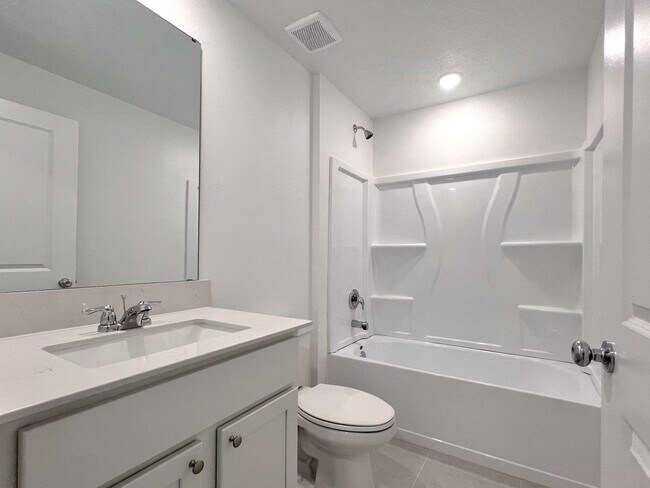 Building Photo - 2240 Crown Rock Blf Dr