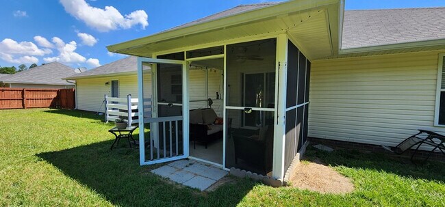 Building Photo - 2830 Amidala Ln