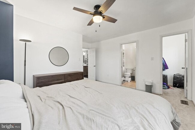 Building Photo - 13689 Water Springs Ct