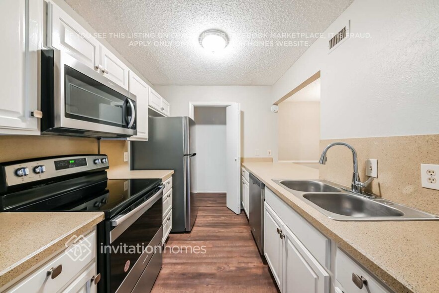 Building Photo - 1610 Horizon St