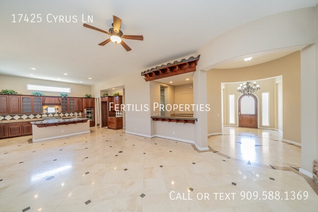 Building Photo - 17425 Cyrus Ln