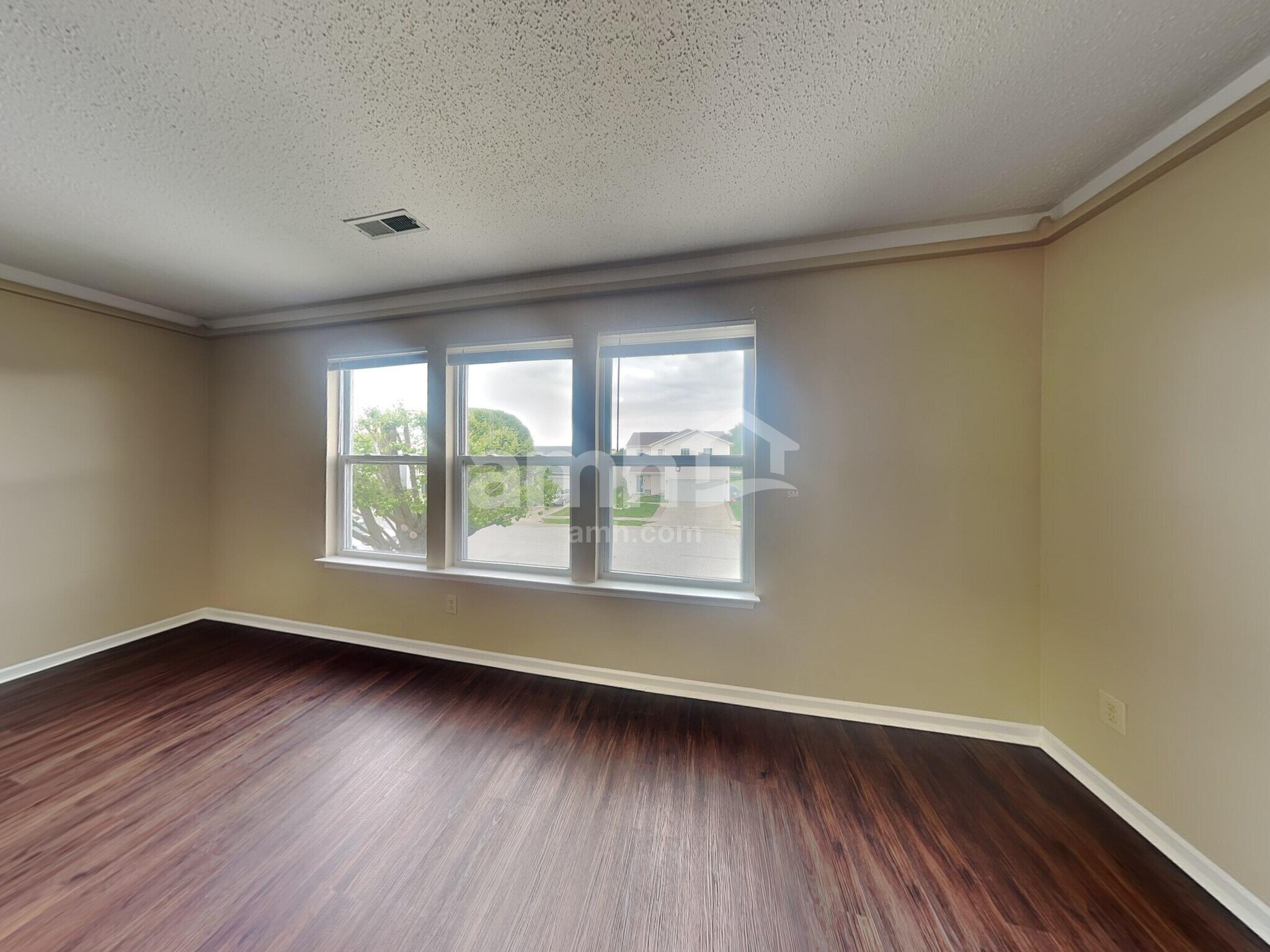 Building Photo - 55 Snowflake Cir