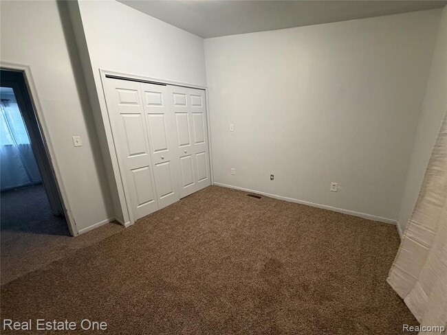 Building Photo - 29449 Everett St