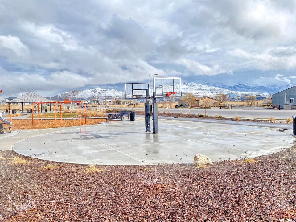 Building Photo - 4038 W 1470 N